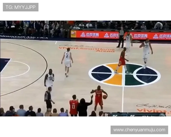 篮球训练中“假动作识破与反应时间”是否能通过镜像训练优化判断